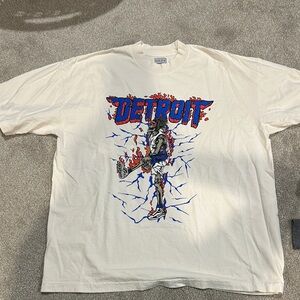 SANA Detroit Pistons Cream Graphic T-Shirt